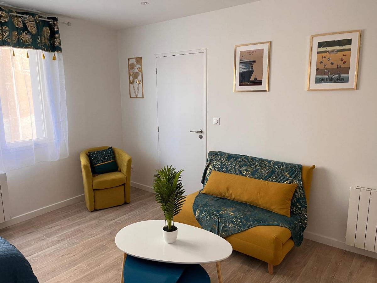 Studio Cosy Avec Terrasse, Proche Chantiers Et Airbus Сен-Назер Экстерьер фото